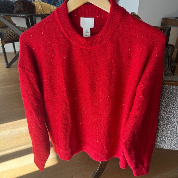 Holiday Sweater - Picture 1 of 4